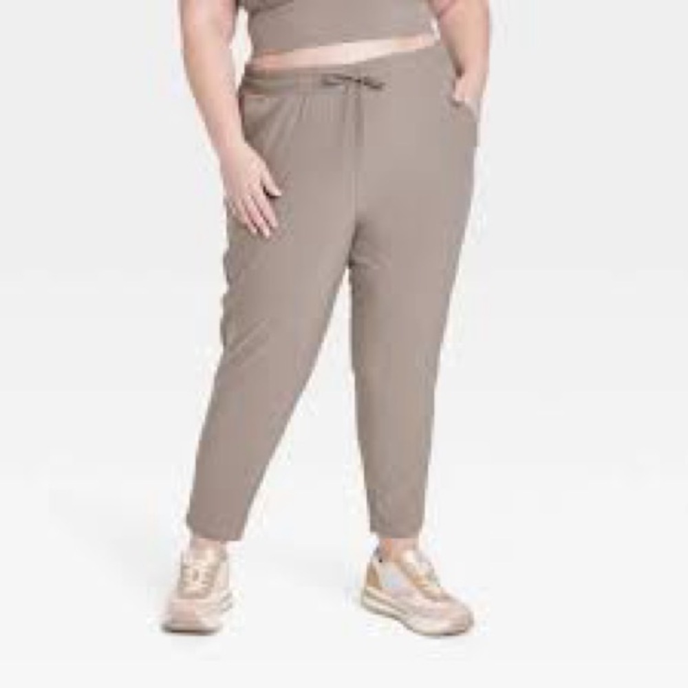 All in motion taupe lightweight athleisure pants tapered casual women’s size XL